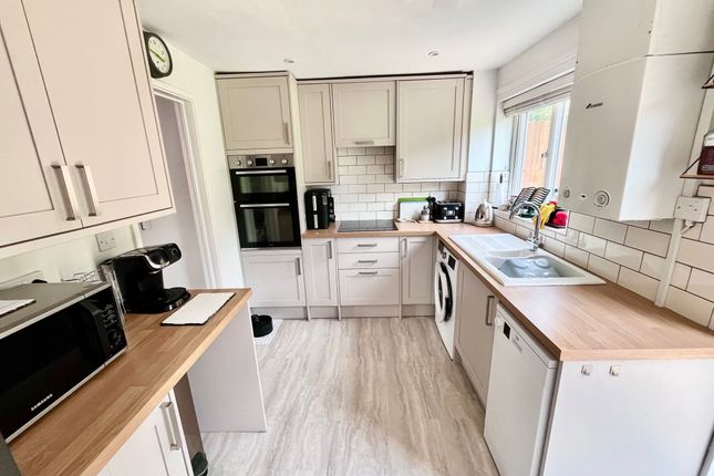 17 Perracombe, Milton Keynes photo 2