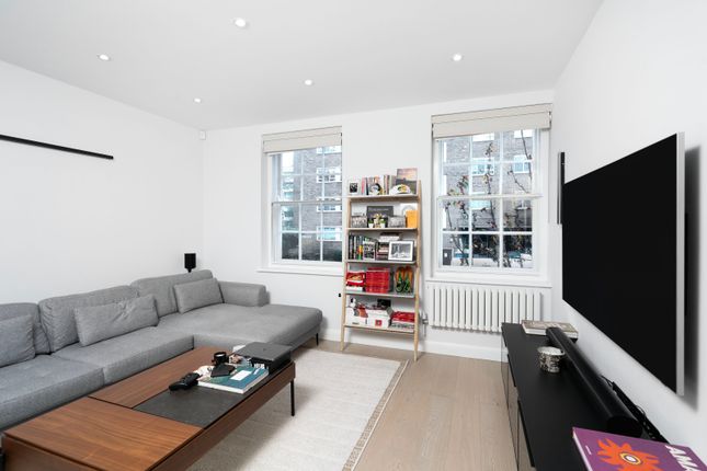 Flat 2, 94-96, Cochrane Street, London photo 4
