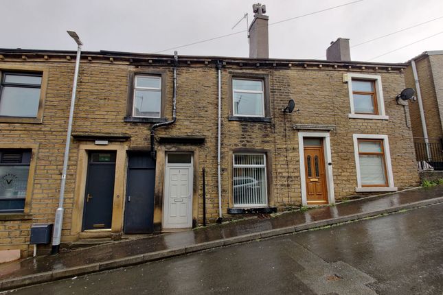Terraced house to rent in Dean Street, Greetland