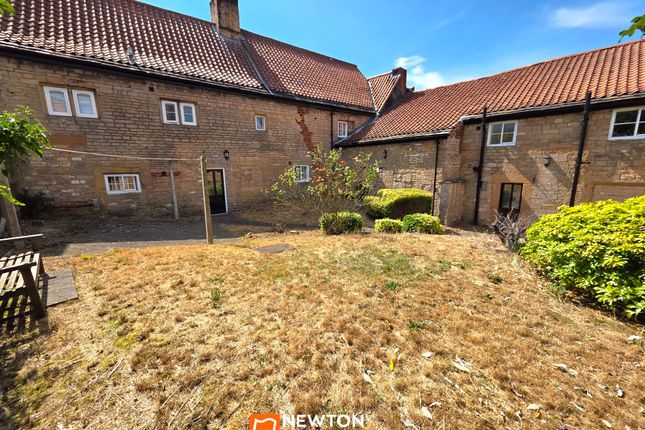 1 School Yard Station Street, Mansfield photo 2