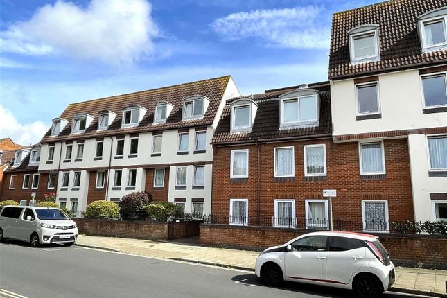 Flat for sale in Green Road, Southsea