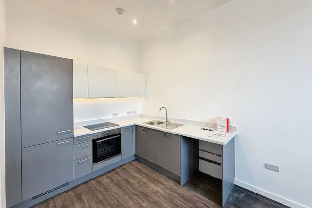 Apartment 2, 7, Cotton Gardens, Greater Manchester photo 3