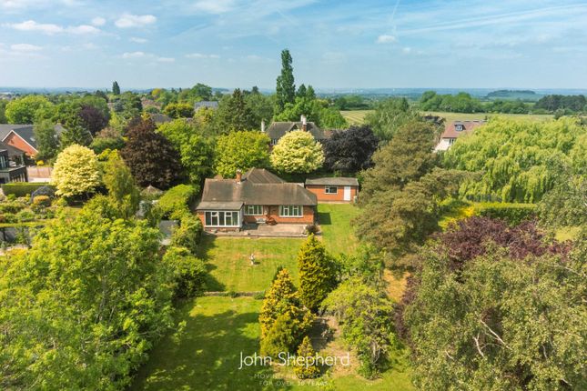 Thumbnail Bungalow for sale in Golf Course Road, Stanton-On-The-Wolds, Keyworth, Nottingham