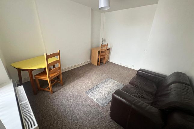 80B, Oxford Street, Swansea photo 3