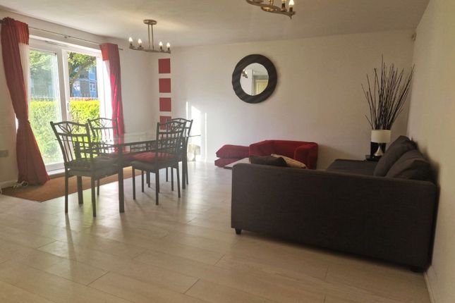 1 Candlelight Court,124 Romford Road, London photo 2