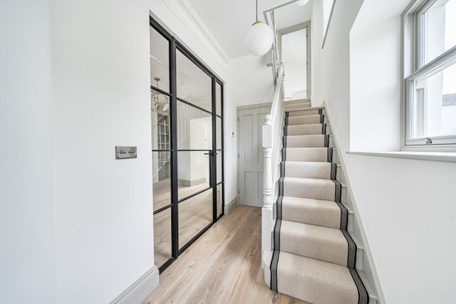 15 Dunns Lane, Mumbles, Swansea photo 3