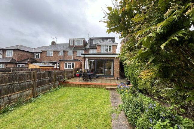 Property to rent in Holly Walk, Harpenden