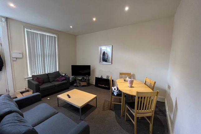Thumbnail Terraced house to rent in Royal Park Mount, Leeds