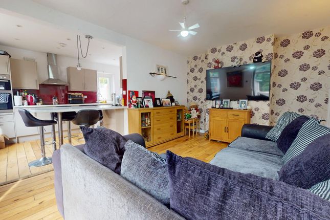 483,, Chickerell Road, Weymouth photo 4