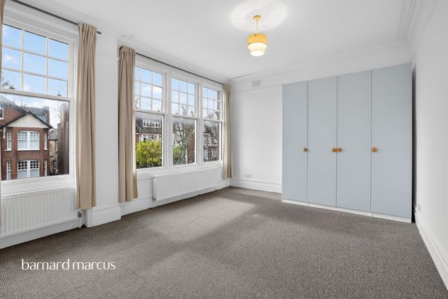 10b, Princes Avenue, London photo 4