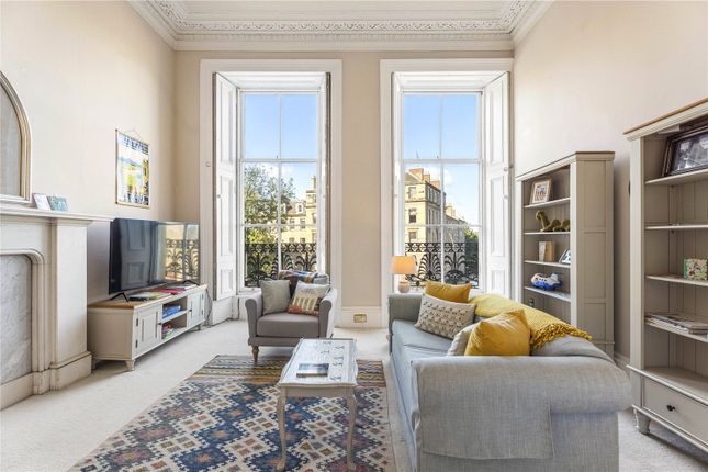 8/2, Bellevue Terrace, Edinburgh photo 4
