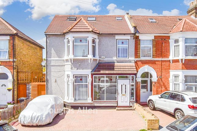 73, Blythswood Road, Ilford photo 2