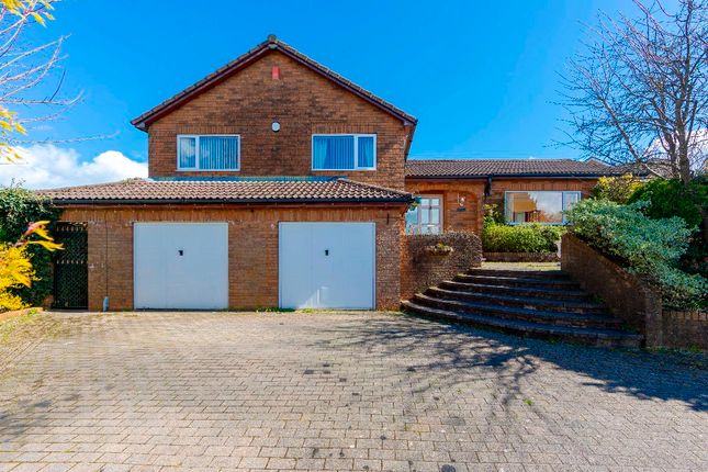26 Heol-y-Glyn, Treharris photo 4