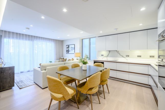 Thumbnail Duplex to rent in West End Gate, London