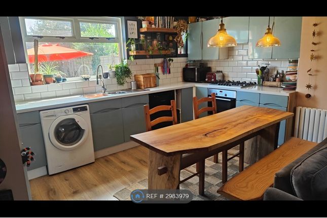 Bideford Crescent, Bristol photo 5