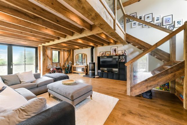 Thumbnail Barn conversion for sale in The Hay Barn, Park Road, Banstead