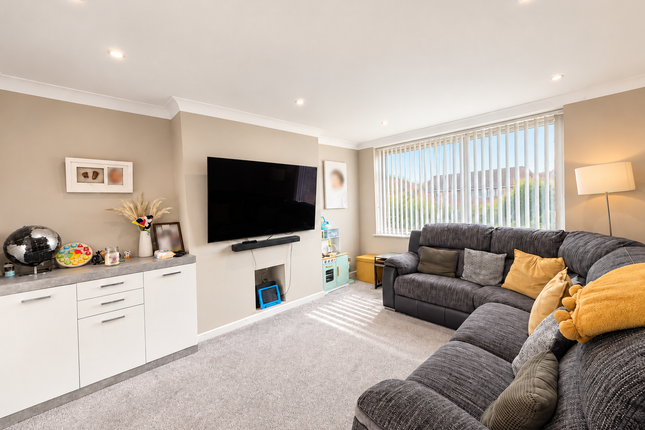 14, Keble Drive, Leicester photo 2