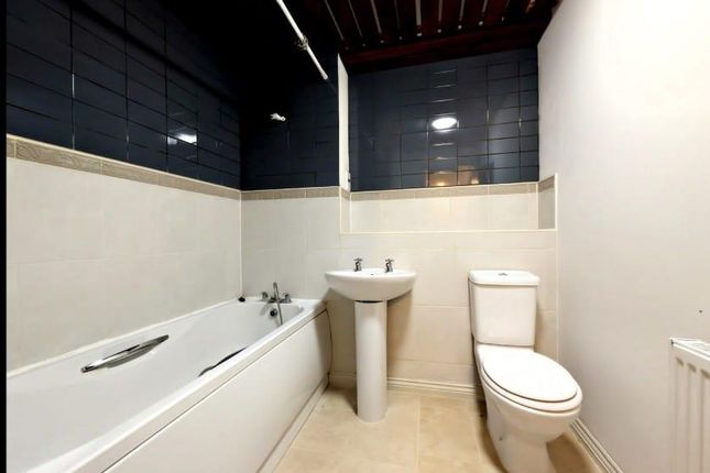 10, Cypress Way, Nuneaton photo 4