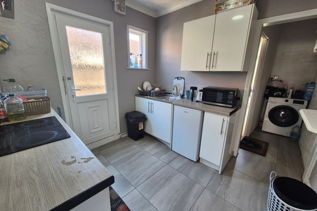 47, Milton Avenue, KING'S LYNN photo 2