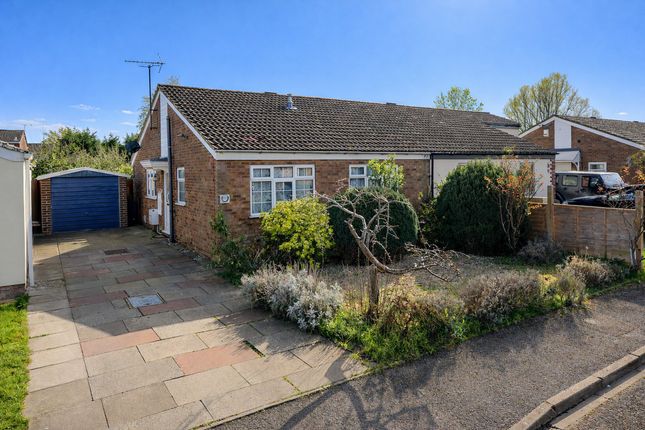 2-bed house on 63, Vandyke Close, Milton Keynes, £350,000