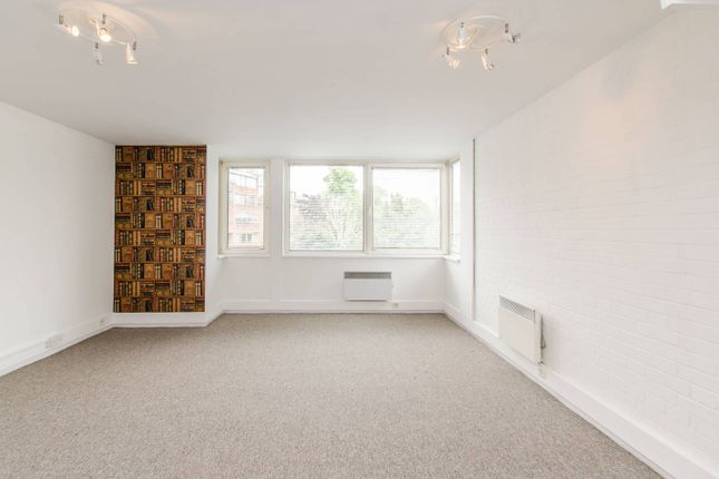 Studio to rent in Fellows Road NW3, Primrose Hill, London,