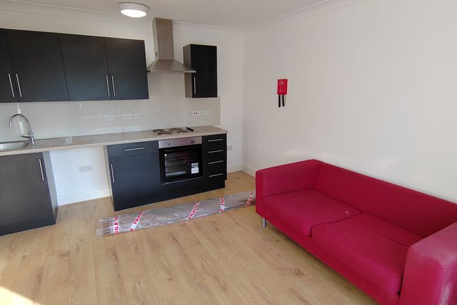 Flat to rent in Park Chase, Wembley Park