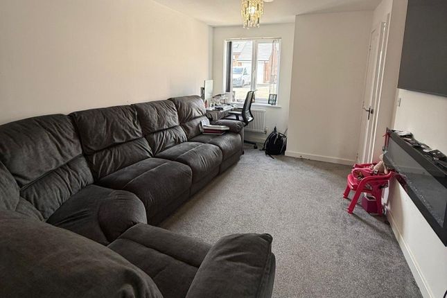 43, Buzzard Rise, Lydney photo 3