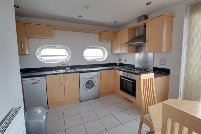 Watkin Road, Leicester photo 5