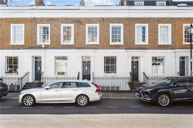 Thumbnail Terraced house for sale in Gladstone Street, London