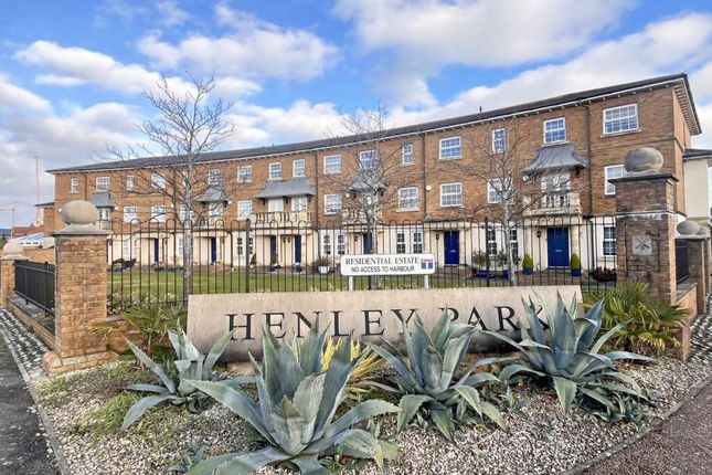 4-bed terraced on 5, Campbell Mews, Eastbourne, £410,000