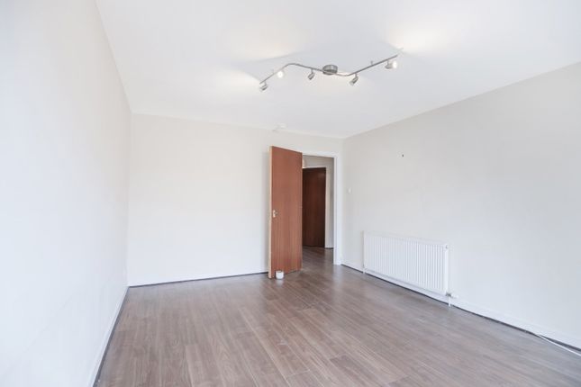 3/2, 31, Ferguslie Walk, Renfrewshire photo 3