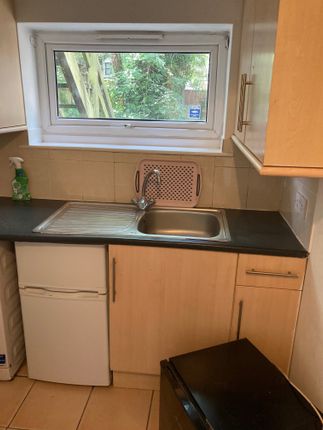 Flat 4, 8, Cardiff Grove, Luton photo 3