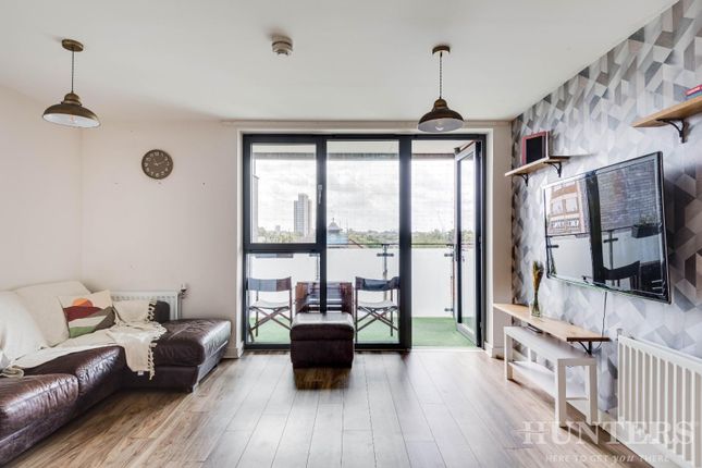 Flat for sale in Isobel Place, London