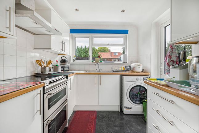 7, Middleton Avenue, Sidcup photo 4