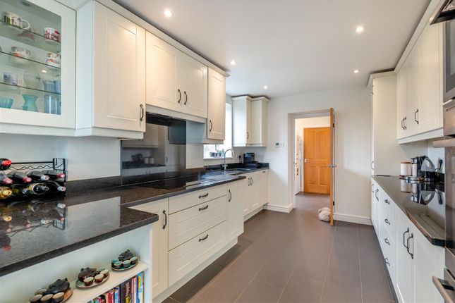 Bromley View, New Road, Lydney photo 4