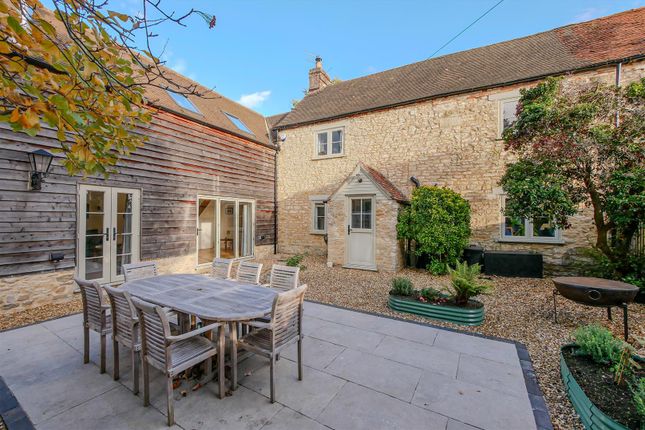 73, High Street, Chalgrove photo 2