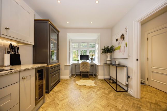2, Box Grove, Surrey photo 4
