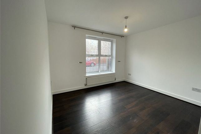 2, Regent Court, Newbury photo 5