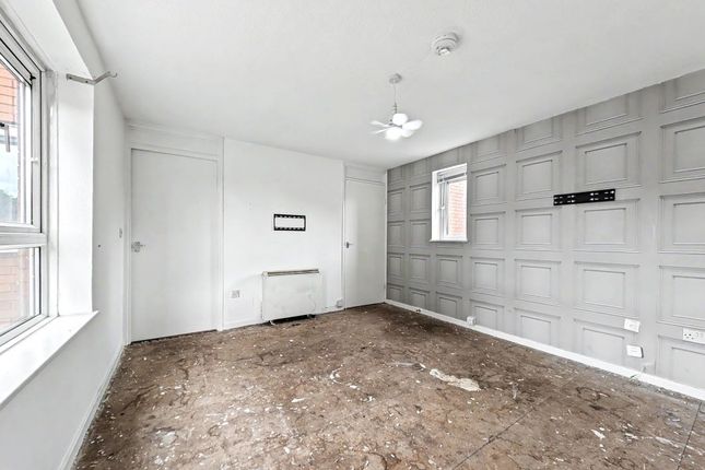 16, Kirkwood, Cramlington photo 4