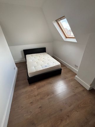 78, Ewellhurst Road, Clayhall  photo 5