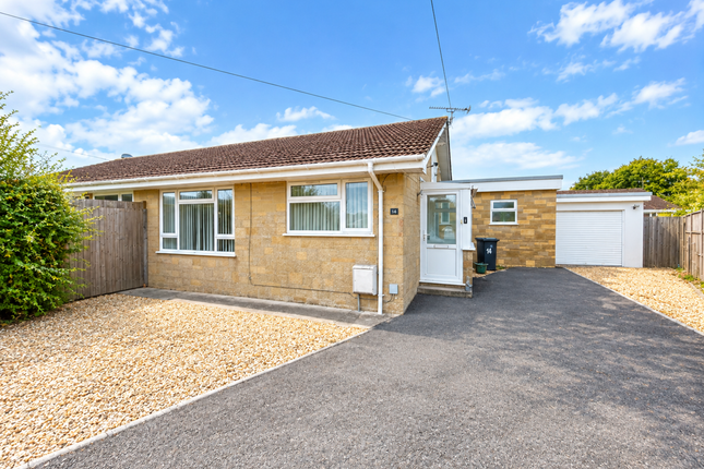 3-bed bungalow on SHAFTESBURY, £349,500