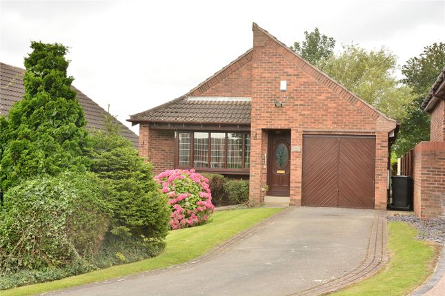 Thumbnail Bungalow for sale in Woodlands View, Kippax, Leeds, West Yorkshire