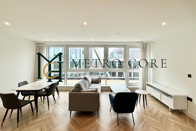 2-bed flat on 86 Tryon, Brook Street, Kingston upon Thames, £3,000/mo