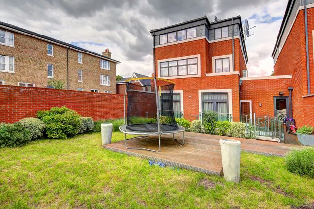 Detached house for sale in Convent Mews, 45 Edge Hill, Wimbledon, London