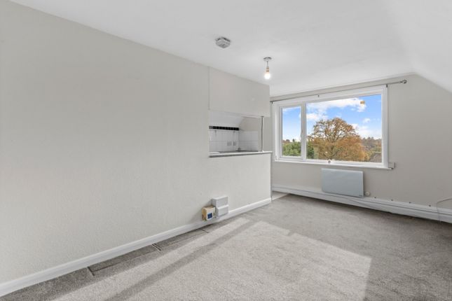 Flat 5, Beecholme,, Crowborough Hill, East Sussex photo 2
