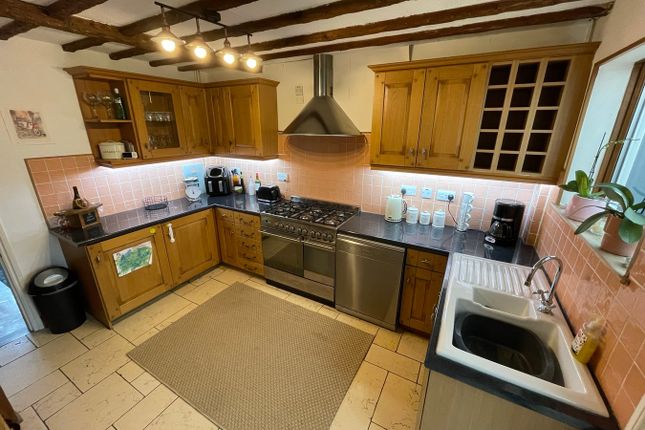 19, Sutton Lane, Leicester photo 3