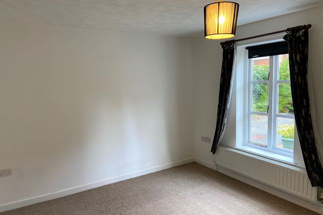 Flat 2 Flowers House, 15, Hendford, Somerset photo 2