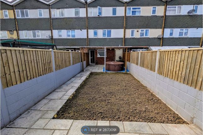 Somerton Close, Bridgwater photo 2