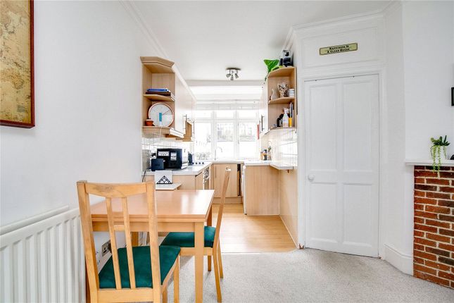 Flat 4,, Catherine House, Westminster photo 4