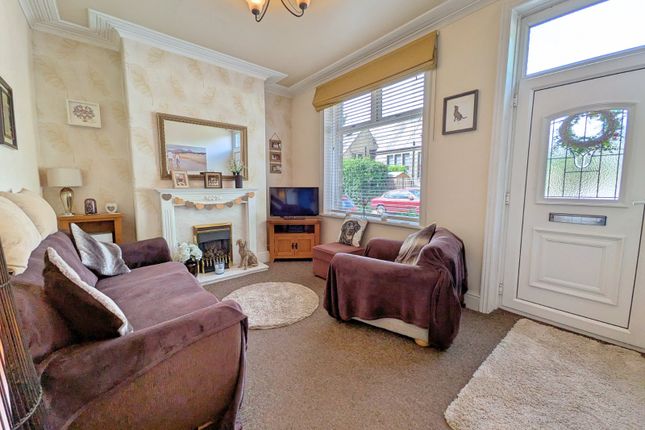 14, Binns Street, West Yorkshire photo 3